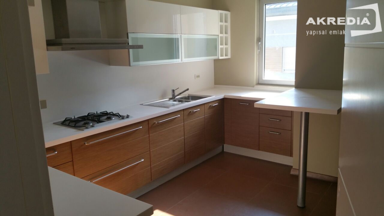 SATILIK 5+1 DUBLEX DAİRE